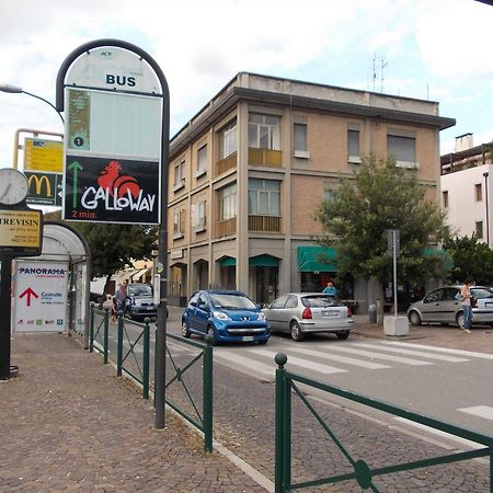 Big Brother Bed & Rooms Treviso Zewnętrze zdjęcie