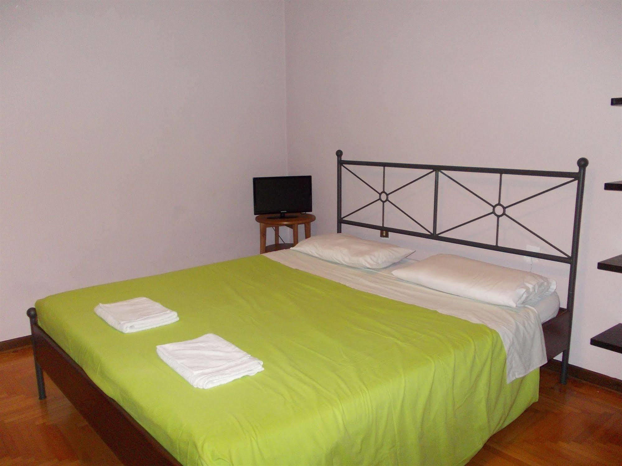 Big Brother Bed & Rooms Treviso Zewnętrze zdjęcie